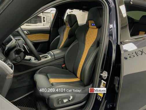 Carbon Black Metallic 2021 BMW X6 M