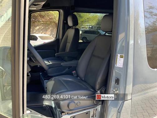 2024 Mercedes-Benz Sprinter 2500 Standard Roof