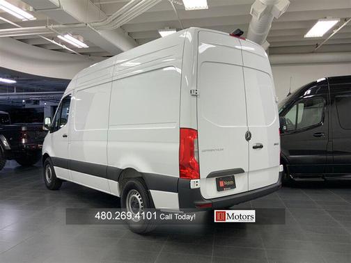 2025 Mercedes-Benz Sprinter 2500 Standard Roof