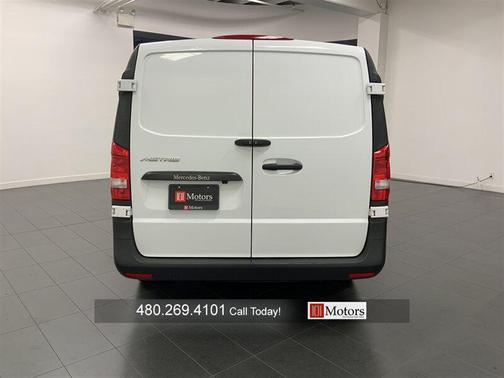 2021 Mercedes-Benz Metris Base