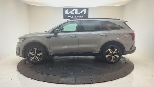 2022 Kia Sorento EX