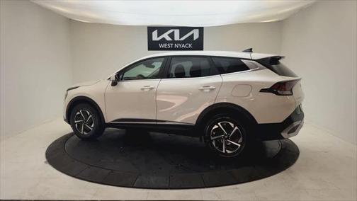 2024 Kia Sportage Hybrid LX