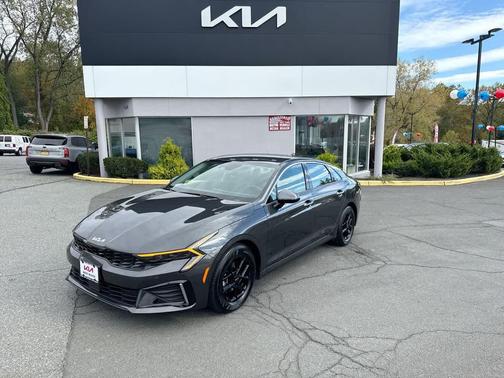 2025 Kia K5 LXS