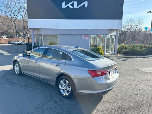 2023 Chevrolet Malibu FWD 1LT
