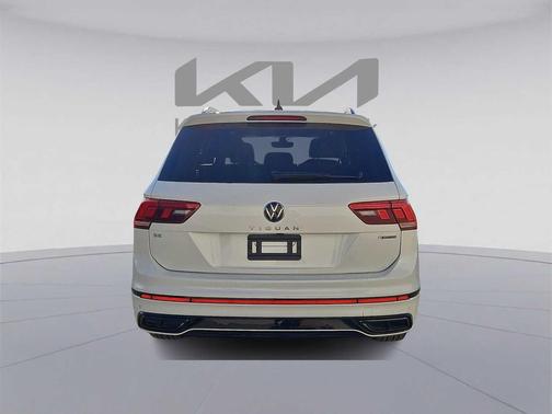 2022 Volkswagen Tiguan 2.0T SE R-Line Black 4MOTION