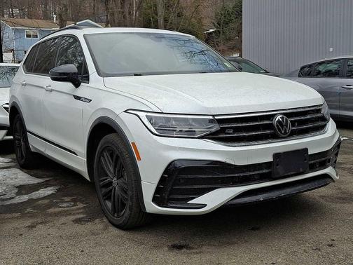 2022 Volkswagen Tiguan 2.0T SE R-Line Black 4MOTION