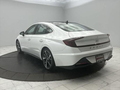 2022 Hyundai SONATA SEL Plus