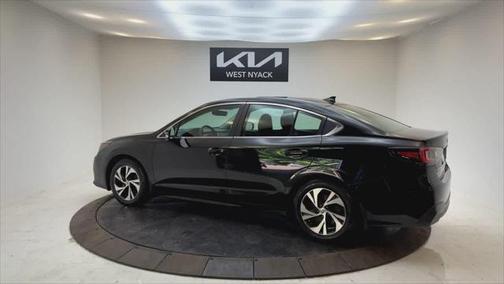 2022 Subaru Legacy Premium