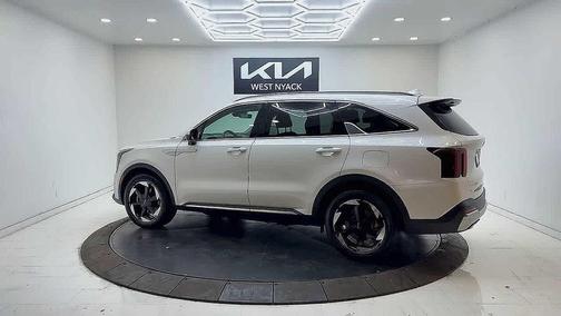 2025 Kia Sorento Hybrid EX