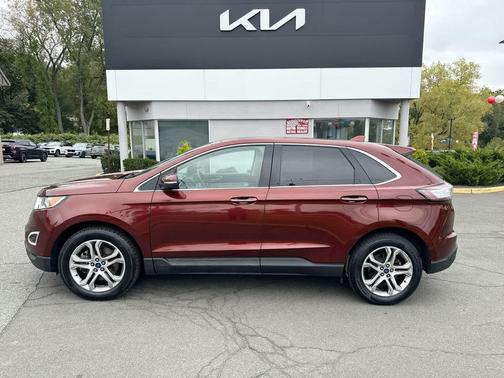 2016 Ford Edge Titanium