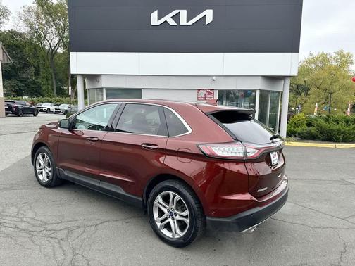 2016 Ford Edge Titanium