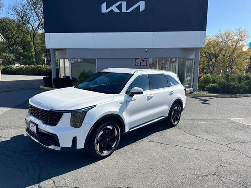 2025 Kia Sorento Plug-In Hybrid EX
