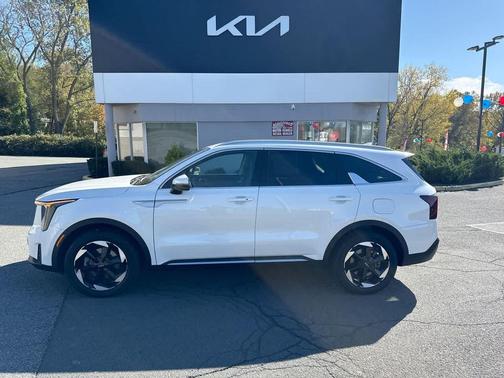 2025 Kia Sorento Plug-In Hybrid EX