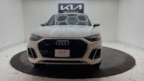 2022 Audi Q5 45 S line Premium Plus
