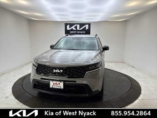 2022 Kia Sorento S