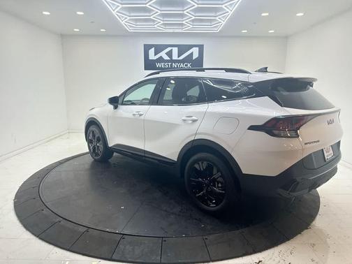 2025 Kia Sportage X-Line