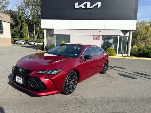 2019 Toyota Avalon XSE