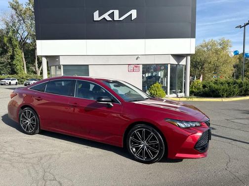 2019 Toyota Avalon XSE
