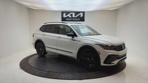 2022 Volkswagen Tiguan 2.0T SE R-Line Black 4MOTION