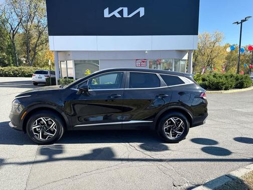 2025 Kia Sportage LX