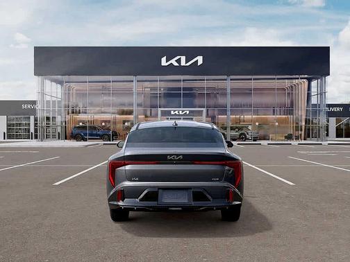 2025 Kia K4 GT-Line
