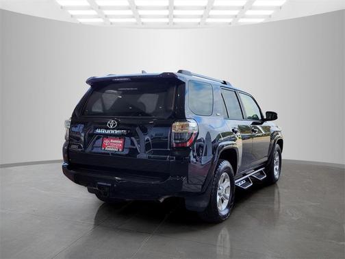 2021 Toyota 4Runner SR5