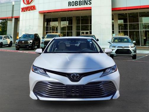 2020 Toyota Camry XLE