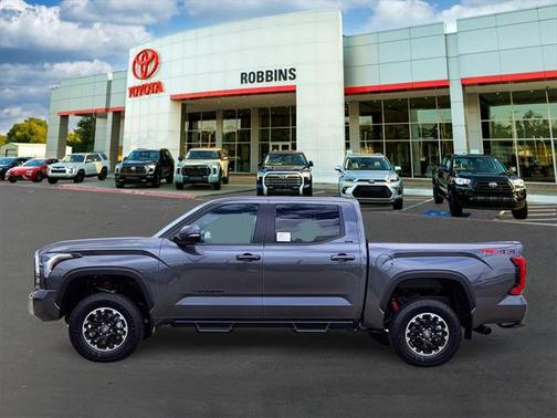 2025 Toyota Tundra SR5