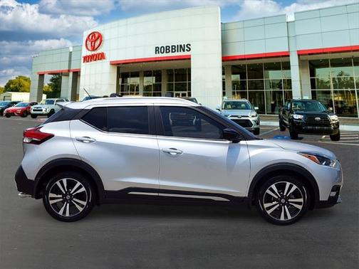 2018 Nissan Kicks SR