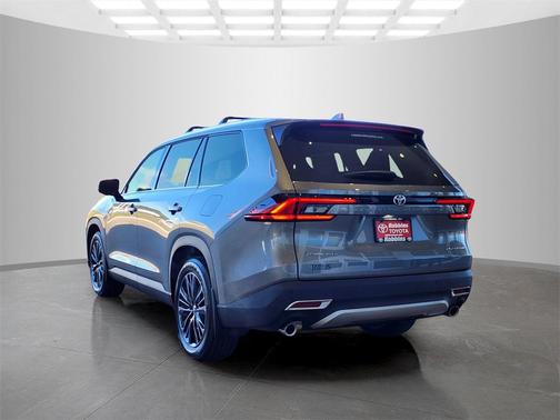 2026 Toyota Grand Highlander Hybrid Platinum MAX