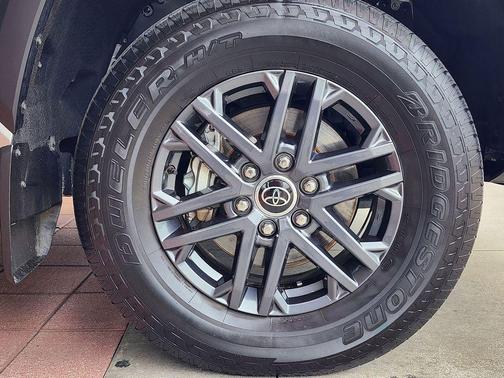 Celestial Silver Metallic 2024 Toyota Tundra SR5