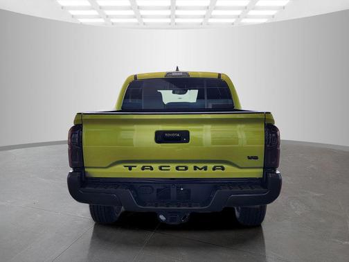 2023 Toyota Tacoma TRD Off-Road