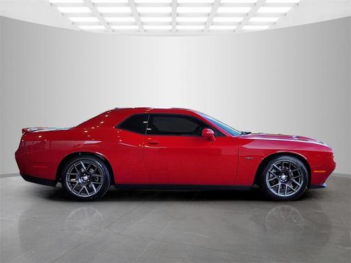 2016 Dodge Challenger R/T