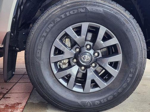 Celestial Silver Metallic 2023 Toyota Tacoma SR5