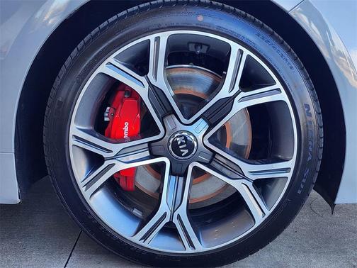 2018 Kia Stinger GT2