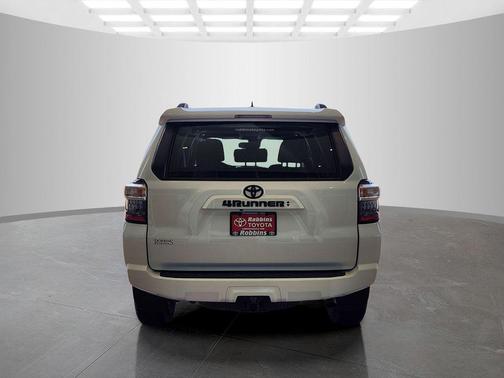 Super White 2024 Toyota 4Runner SR5