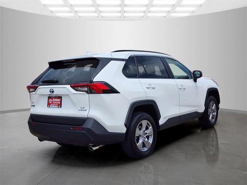 2024 Toyota RAV4 Hybrid LE
