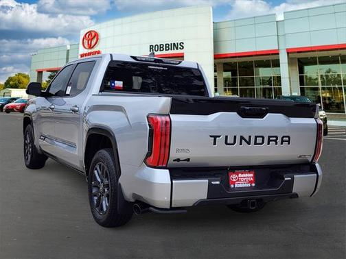 2025 Toyota Tundra Hybrid Platinum