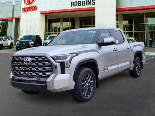 2025 Toyota Tundra Hybrid Platinum