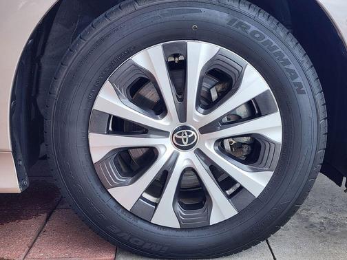 Titanium 2022 Toyota Prius Prime Limited