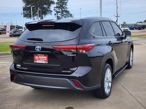 2021 Toyota Highlander Hybrid Limited