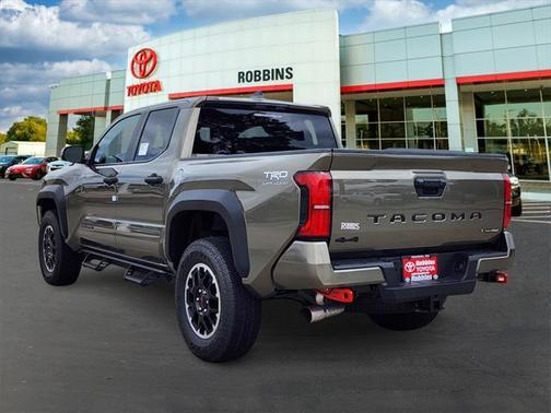 2025 Toyota Tacoma TRD Off Road