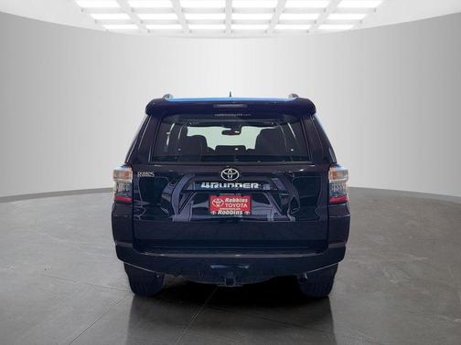 Midnight Black Metallic 2021 Toyota 4Runner SR5 Premium