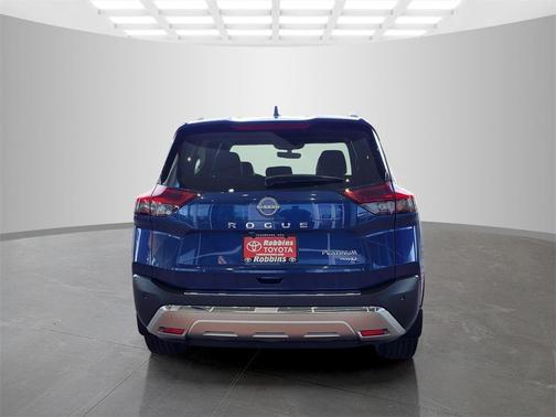 2022 Nissan Rogue Platinum