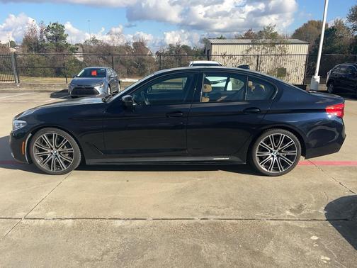 2019 BMW 540 540i