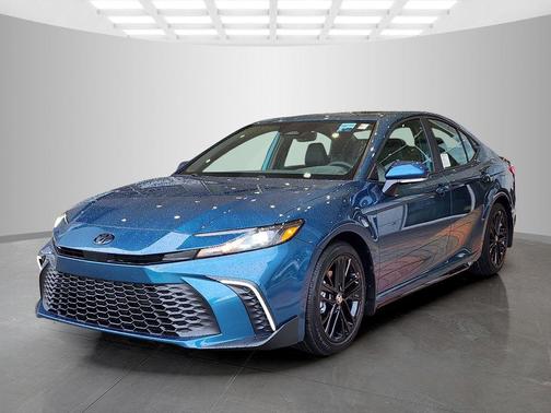 Ocean 2026 Toyota Camry SE