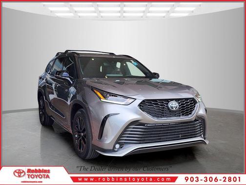 Heavy Metal 2026 Toyota Highlander XSE