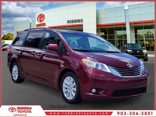 2014 Toyota Sienna XLE