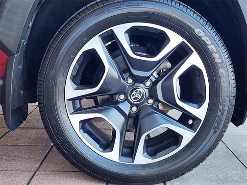 2019 Toyota RAV4 Adventure