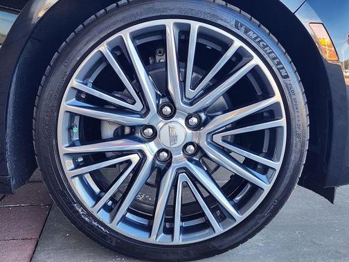 2025 Cadillac CT5 Premium Luxury